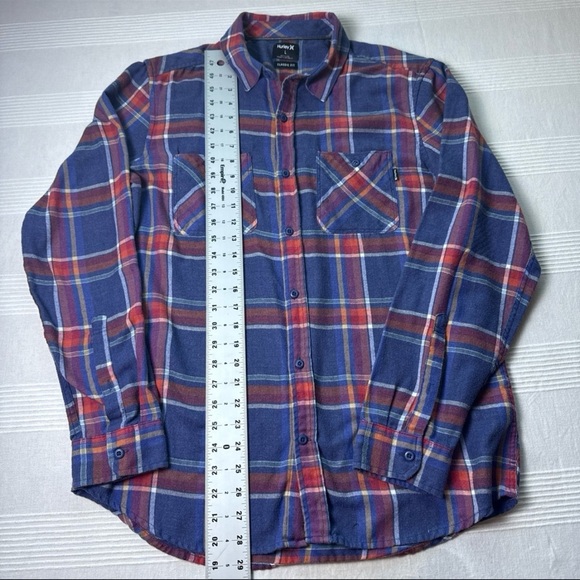 Hurley Men's Classic Fit Plaid Shirt in Blue and Red - Picture 3 of 7